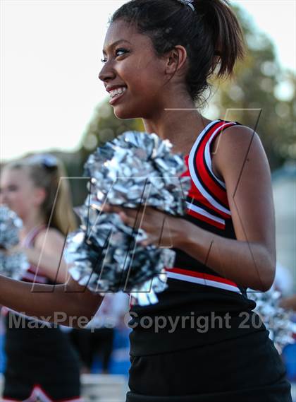 Thumbnail 2 in Harvard-Westlake @ Chaminade photogallery.