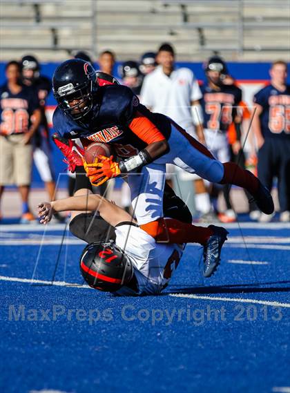 Thumbnail 1 in Harvard-Westlake @ Chaminade photogallery.