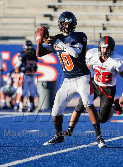 Thumbnail 2 in Harvard-Westlake @ Chaminade photogallery.