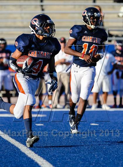 Thumbnail 2 in Harvard-Westlake @ Chaminade photogallery.
