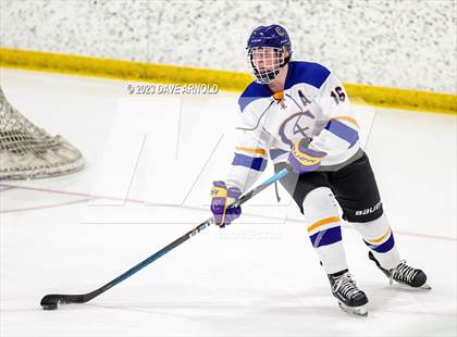 Thumbnail 3 in Gorham vs. Cheverus (MPA Regional Final) photogallery.