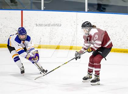 Thumbnail 3 in Gorham vs. Cheverus (MPA Regional Final) photogallery.