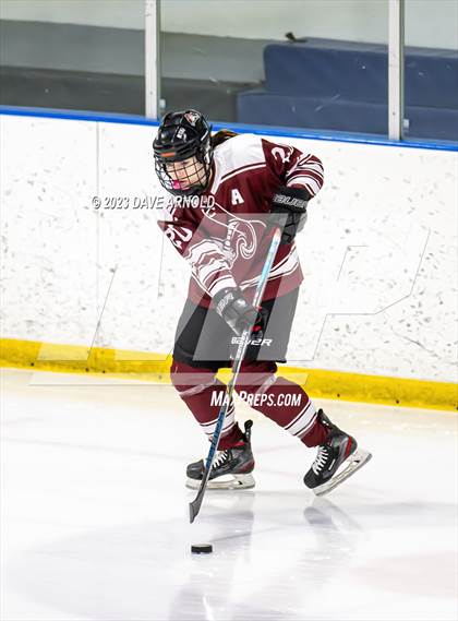 Thumbnail 2 in Gorham vs. Cheverus (MPA Regional Final) photogallery.