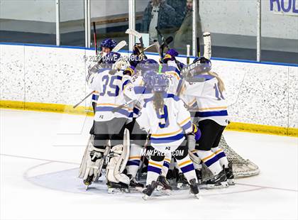 Thumbnail 2 in Gorham vs. Cheverus (MPA Regional Final) photogallery.