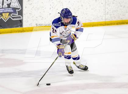 Thumbnail 3 in Gorham vs. Cheverus (MPA Regional Final) photogallery.