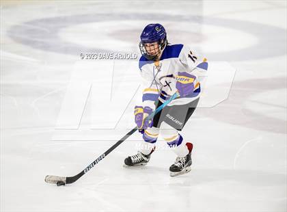 Thumbnail 2 in Gorham vs. Cheverus (MPA Regional Final) photogallery.