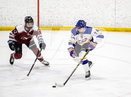 Thumbnail 3 in Gorham vs. Cheverus (MPA Regional Final) photogallery.