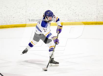 Thumbnail 2 in Gorham vs. Cheverus (MPA Regional Final) photogallery.