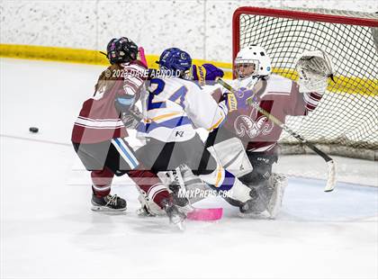 Thumbnail 3 in Gorham vs. Cheverus (MPA Regional Final) photogallery.