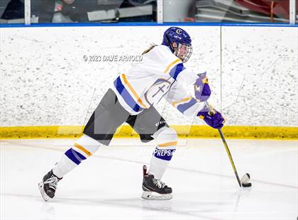 Thumbnail 2 in Gorham vs. Cheverus (MPA Regional Final) photogallery.