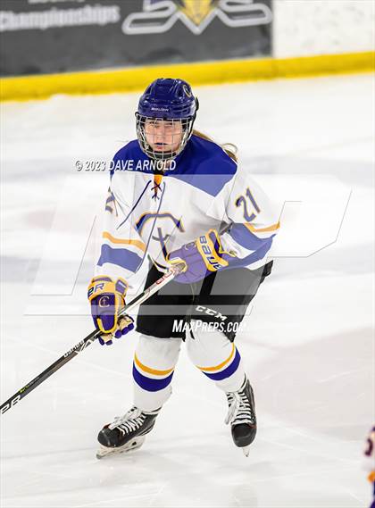 Thumbnail 2 in Gorham vs. Cheverus (MPA Regional Final) photogallery.