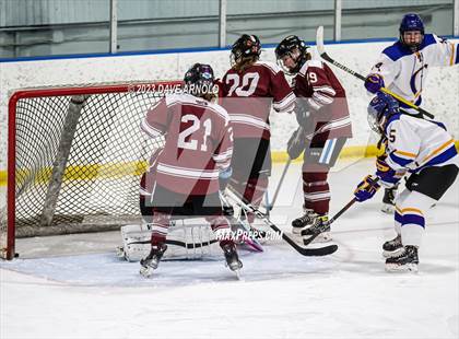 Thumbnail 2 in Gorham vs. Cheverus (MPA Regional Final) photogallery.
