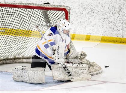 Thumbnail 2 in Gorham vs. Cheverus (MPA Regional Final) photogallery.