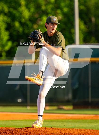 Thumbnail 1 in Walnut Grove vs Ola (GHSA 5A 1st Round) photogallery.