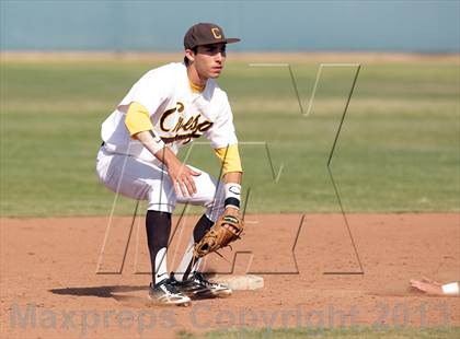Thumbnail 2 in Loyola @ Crespi photogallery.