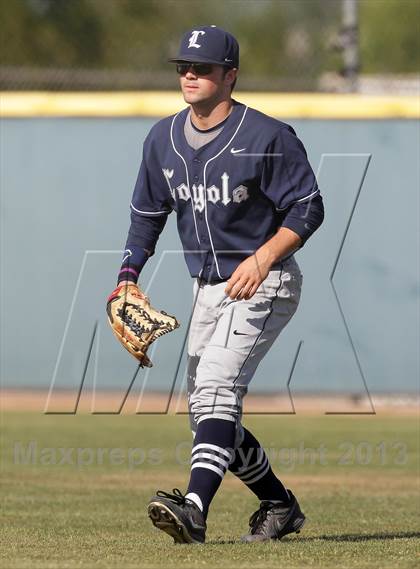 Thumbnail 1 in Loyola @ Crespi photogallery.