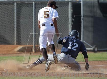 Thumbnail 1 in Loyola @ Crespi photogallery.