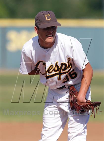 Thumbnail 1 in Loyola @ Crespi photogallery.