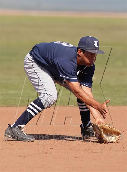 Thumbnail 3 in Loyola @ Crespi photogallery.