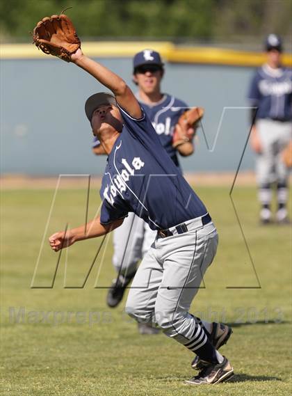 Thumbnail 3 in Loyola @ Crespi photogallery.