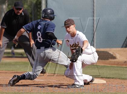 Thumbnail 3 in Loyola @ Crespi photogallery.