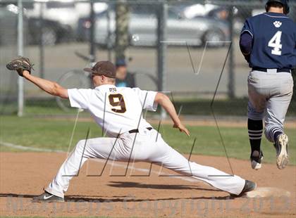 Thumbnail 3 in Loyola @ Crespi photogallery.