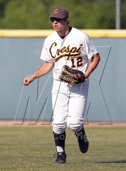 Thumbnail 3 in Loyola @ Crespi photogallery.