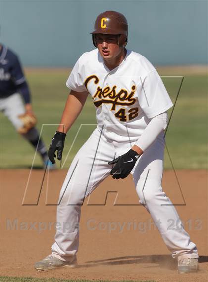 Thumbnail 1 in Loyola @ Crespi photogallery.