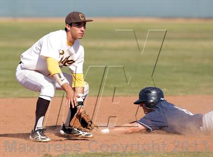 Thumbnail 3 in Loyola @ Crespi photogallery.