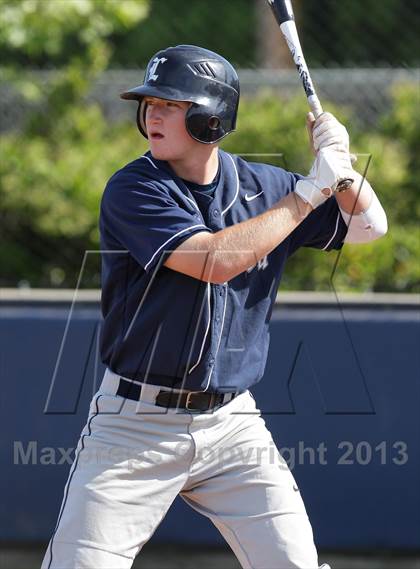Thumbnail 1 in Loyola @ Crespi photogallery.