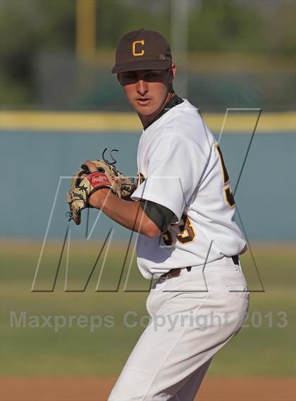 Thumbnail 1 in Loyola @ Crespi photogallery.