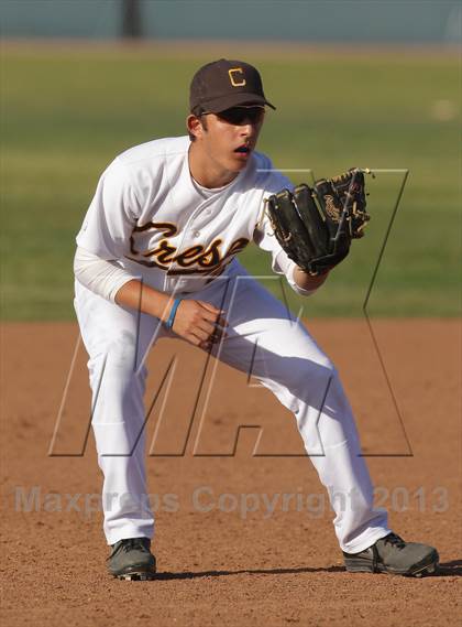 Thumbnail 1 in Loyola @ Crespi photogallery.
