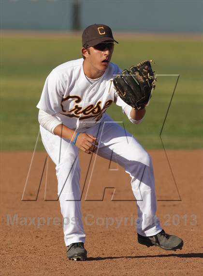 Thumbnail 3 in Loyola @ Crespi photogallery.