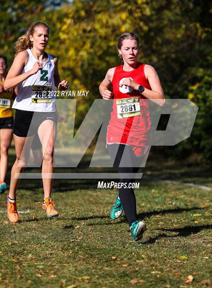Thumbnail 3 in IHSAA Girls Cross Country Regionals photogallery.