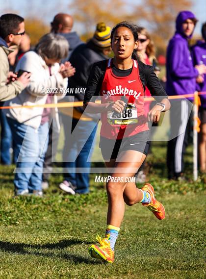 Thumbnail 3 in IHSAA Girls Cross Country Regionals photogallery.