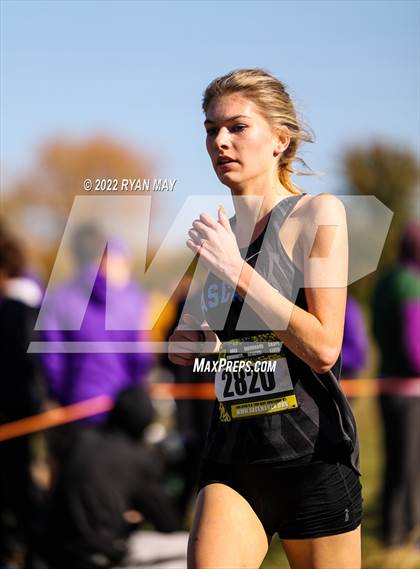 Thumbnail 3 in IHSAA Girls Cross Country Regionals photogallery.