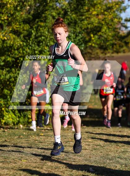 Thumbnail 2 in IHSAA Girls Cross Country Regionals photogallery.