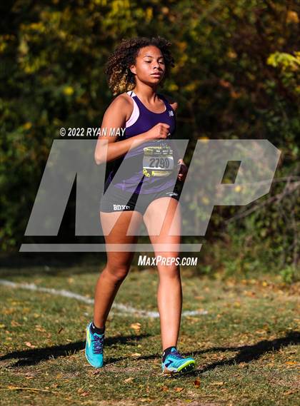 Thumbnail 2 in IHSAA Girls Cross Country Regionals photogallery.
