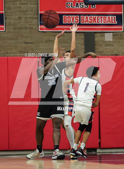 Thumbnail 3 in Cathedral Prep @ Kennedy Catholic photogallery.