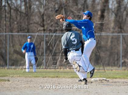 Thumbnail 2 in Southfield Christian @ Lutheran photogallery.