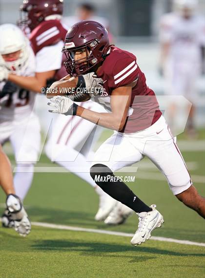 Thumbnail 1 in FR: Del Valle @ Dripping Springs photogallery.