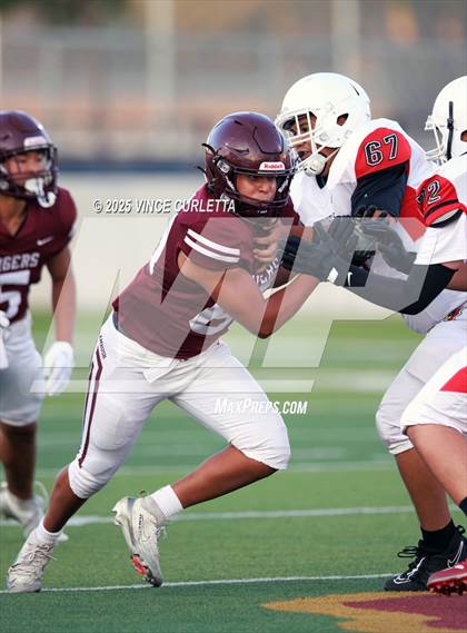 Thumbnail 1 in FR: Del Valle @ Dripping Springs photogallery.