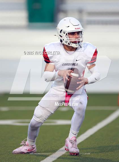 Thumbnail 1 in FR: Del Valle @ Dripping Springs photogallery.