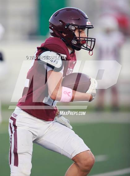 Thumbnail 3 in FR: Del Valle @ Dripping Springs photogallery.