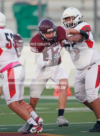 Thumbnail 1 in FR: Del Valle @ Dripping Springs photogallery.