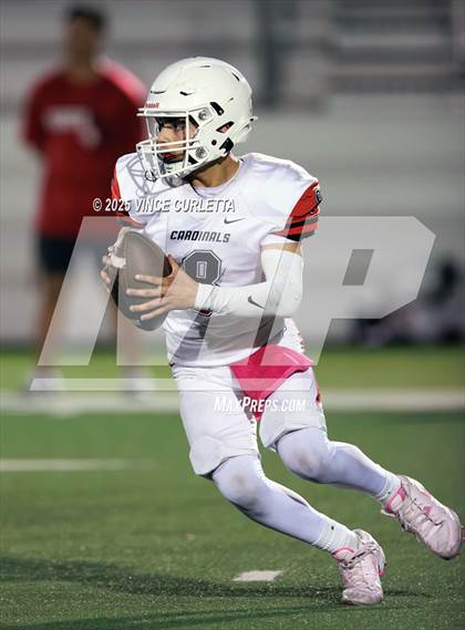 Thumbnail 2 in FR: Del Valle @ Dripping Springs photogallery.