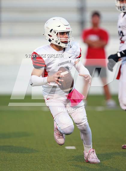 Thumbnail 1 in FR: Del Valle @ Dripping Springs photogallery.