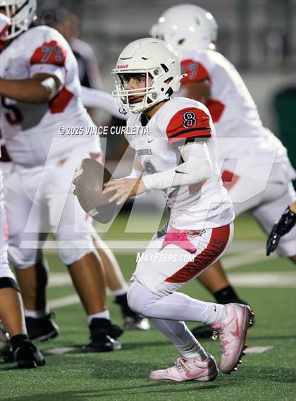 Thumbnail 1 in FR: Del Valle @ Dripping Springs photogallery.