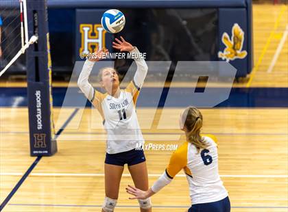Thumbnail 3 in South Lyon vs Mercy (MHSAA Division 1 Regional Final) photogallery.