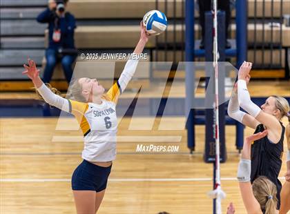 Thumbnail 1 in South Lyon vs Mercy (MHSAA Division 1 Regional Final) photogallery.